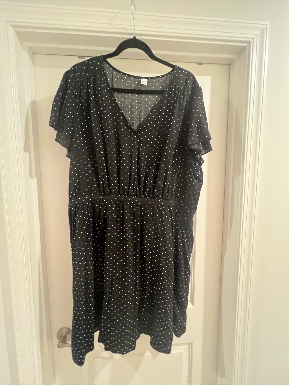 Old Navy Black Polka Dot V-Neck Mini Dress